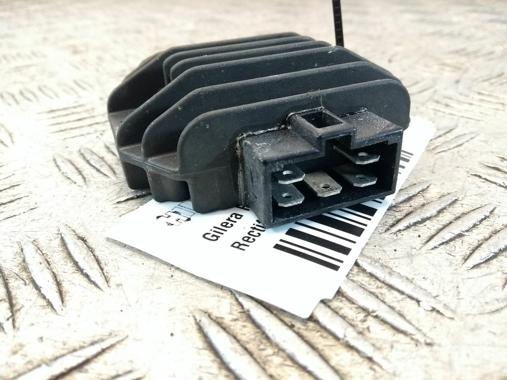 2008 GILERA RUNNER 200 RECTIFIER REGULATOR