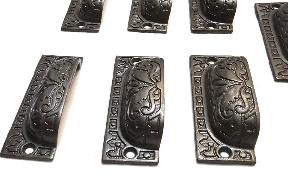 VICTORIAN IRON BIN DRAWER PULLS CABINET HARDWARE 7 ORIGINAL DECORATIVE HANDLES