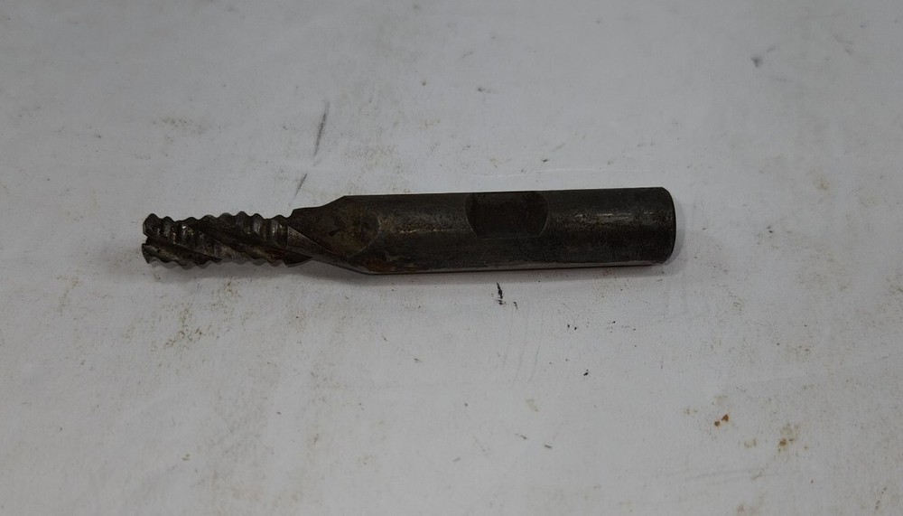 Spain M42 3-FLUTE 3/16x3/8" Single end mill EUC