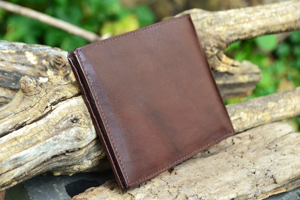 Masonic Brown Leather Bi-Fold Wallet - Mason - Embossed Square and Compasses