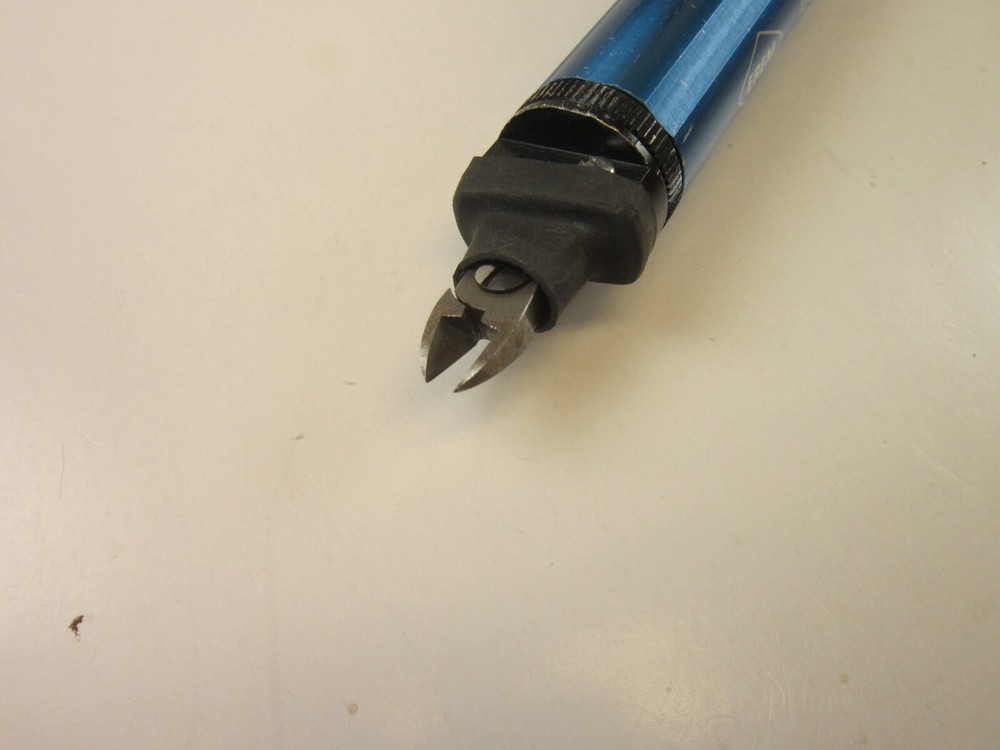 Weller EREM 1500 B Pneumatic Side Cutter Swiss Made