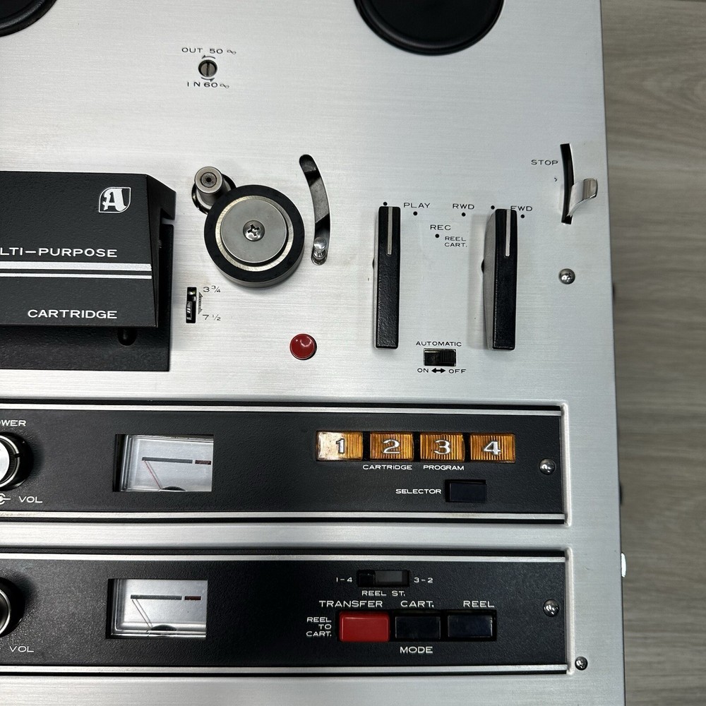AKAI 1800L MULTI-PURPOSE TAPE RECORDER **READ**