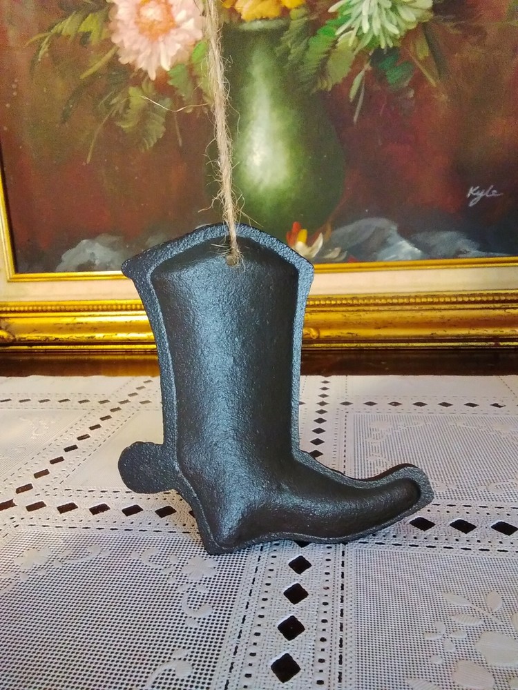 Small Cast Iron Western Boot