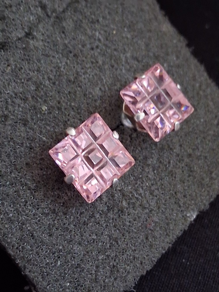 Sterling silver invisible cut pink stone grid pattern stud earrings, prong set
