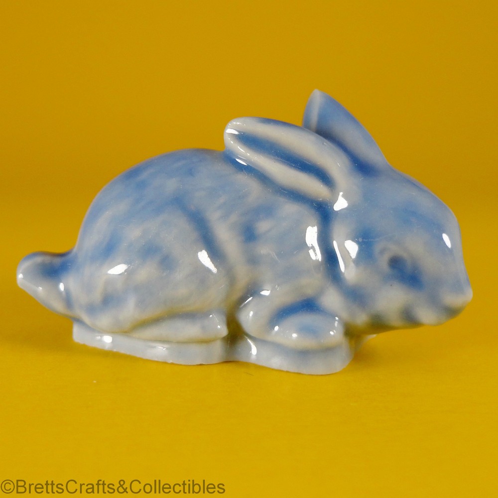 Wade Whimsies (1999) Memory Jars Promotions (LE450) Blue Bunny Easter Rabbit