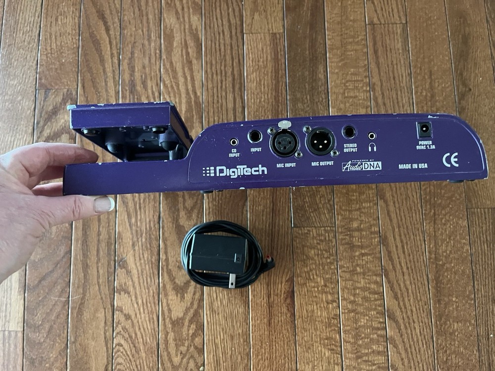 Digitech Vocal 300 Vocal Effects Processor Pedal with Power Supply