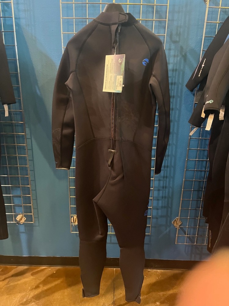 Bare Velocity 3mm full suit