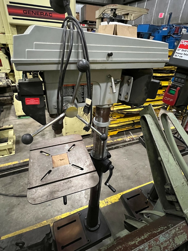 DELTA DRILL PRESS MODEL 17-950L