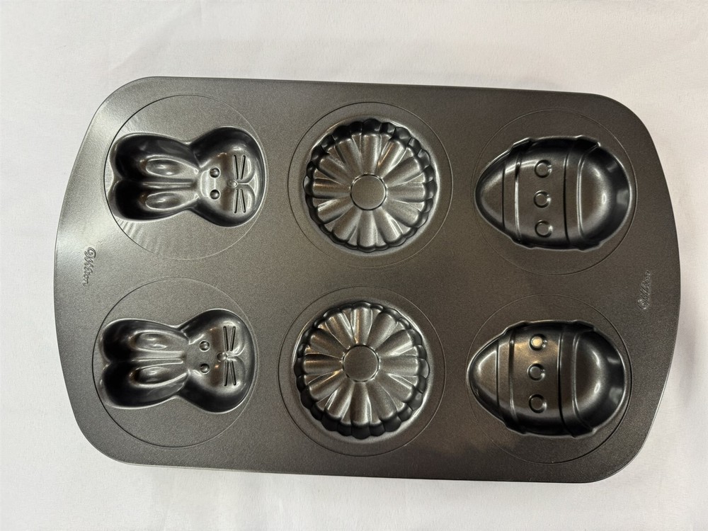 Wilton 6 Cavity Mold 16"x10" Easter Bunny/Flower/Egg Cake Pan/Sheet