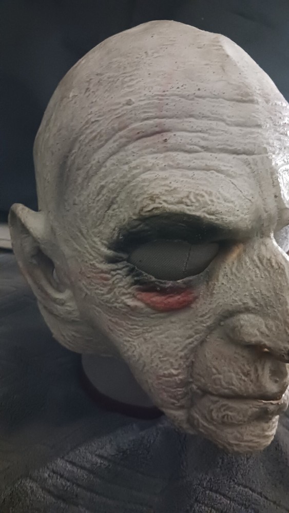 2000 don post studios mask