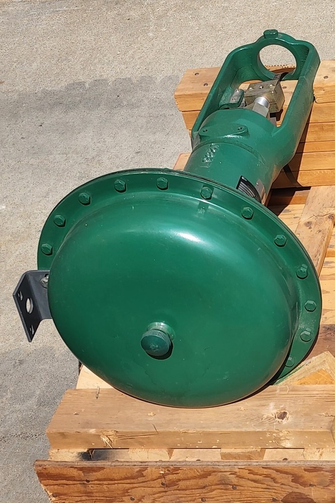 FISHER CONTROLS ACTUATOR TYPE 667 SIZE 45 TRAVEL 1-1/8"