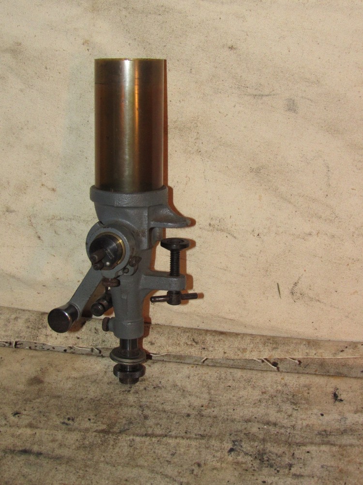 Lyman powder measure