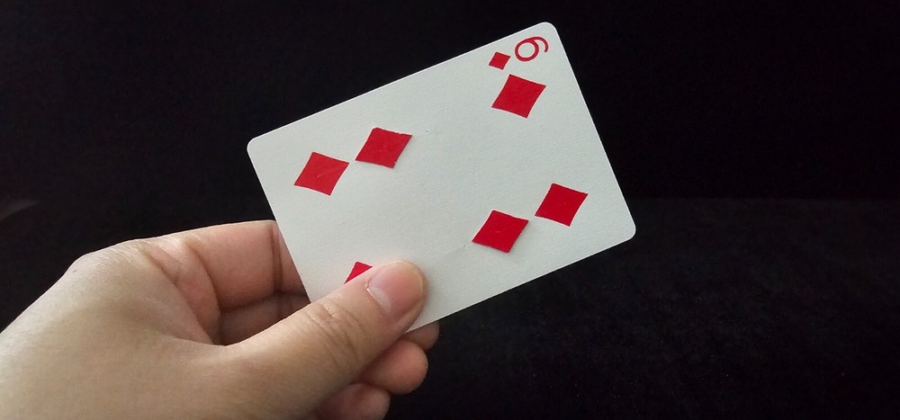 Bicycle Red Moving Point Gimmick Card