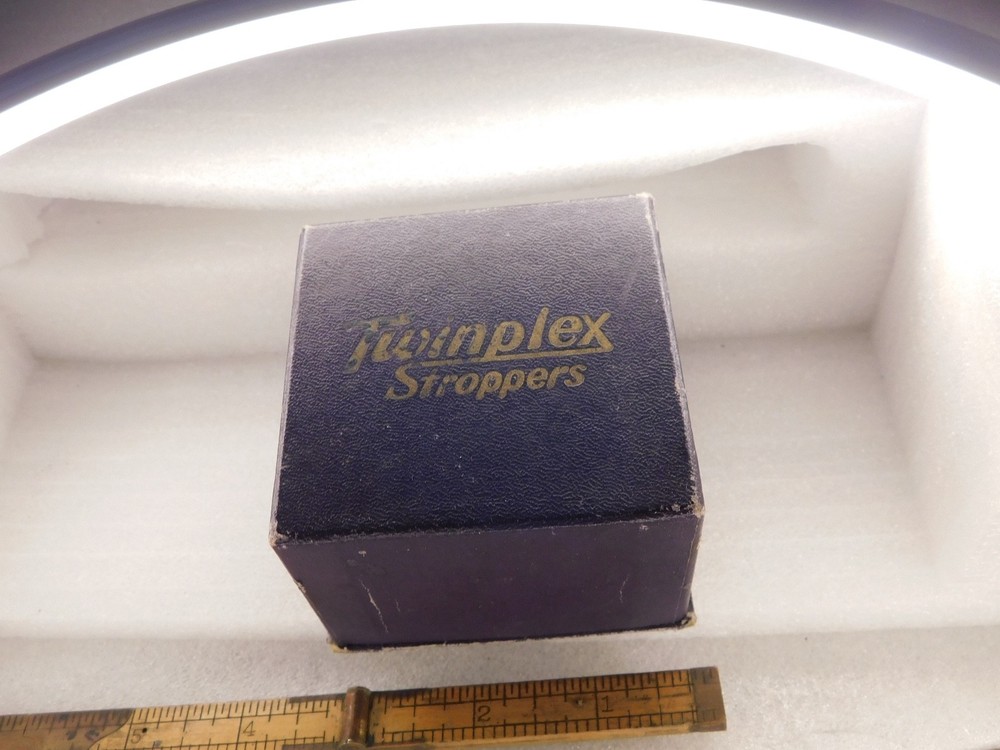 Vintage Twinplex Stroppers w/Original Box