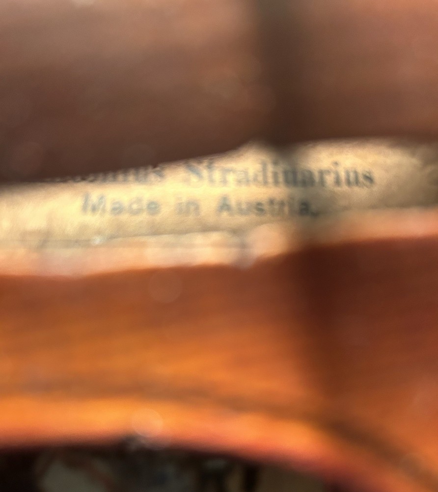 Very Old 3/4 Strad copy 3/4 Made in Austria unknown maker