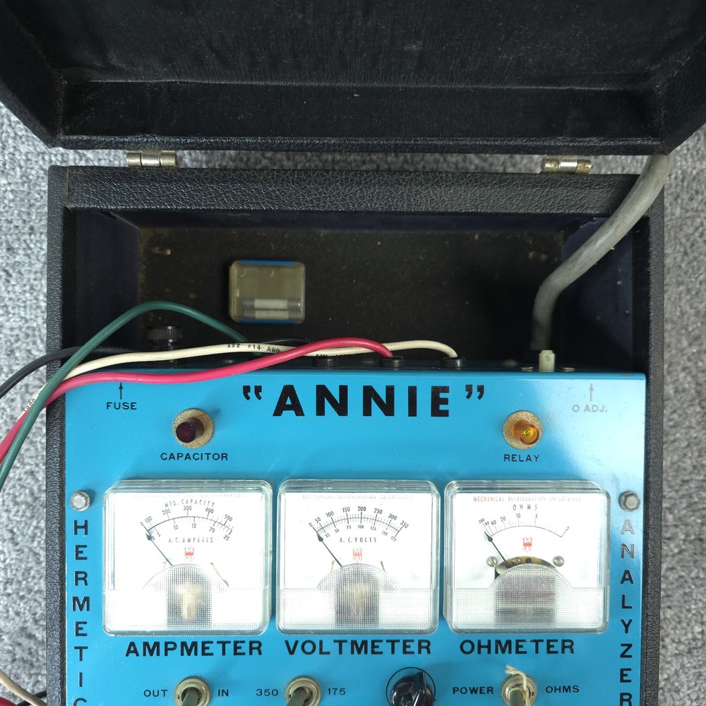 Imperial Eastman Model A-12 Annie Hermetic Unit & Component Analyzer POWERS ON