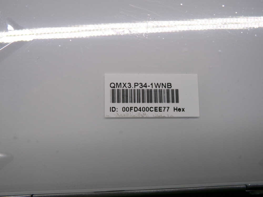 SIEMENS QMX3.P34-1WNB TEMPERATURE SENSOR WITH DISPLAY