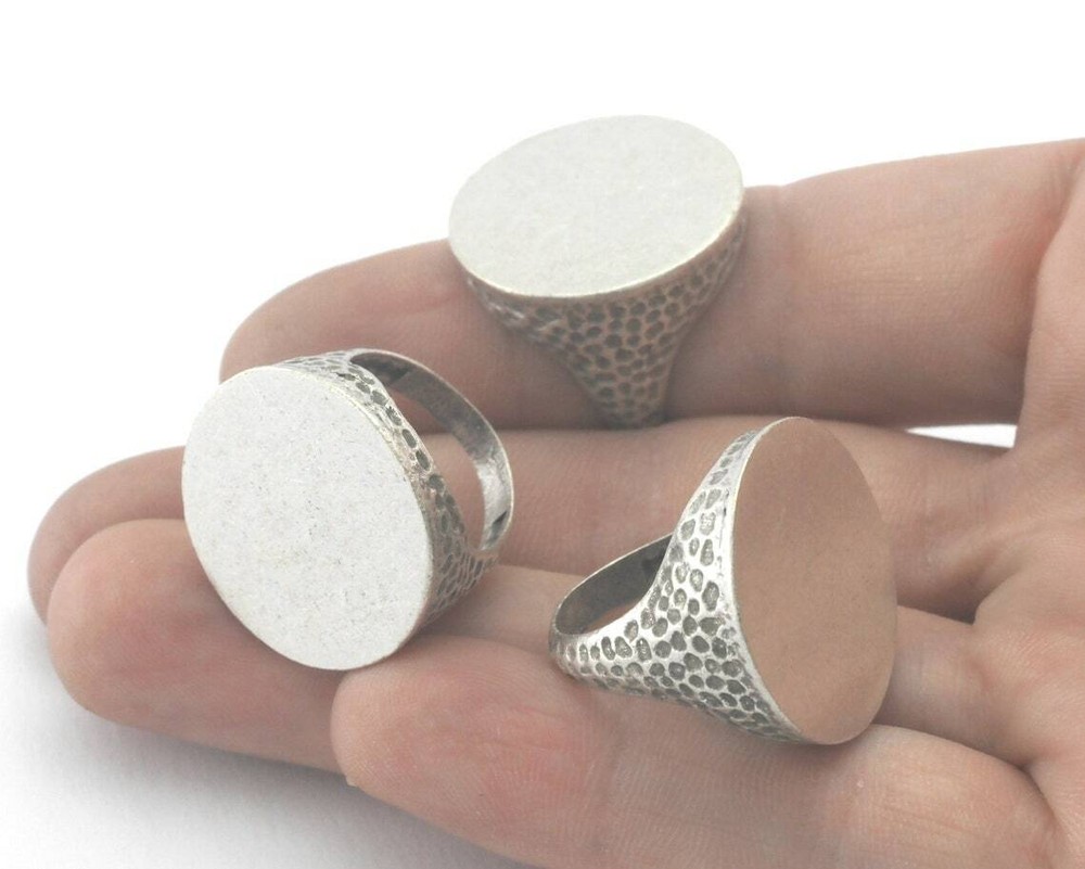Hammered Signet Ring Blank - Antique Silver Plated brass 7US size 4385