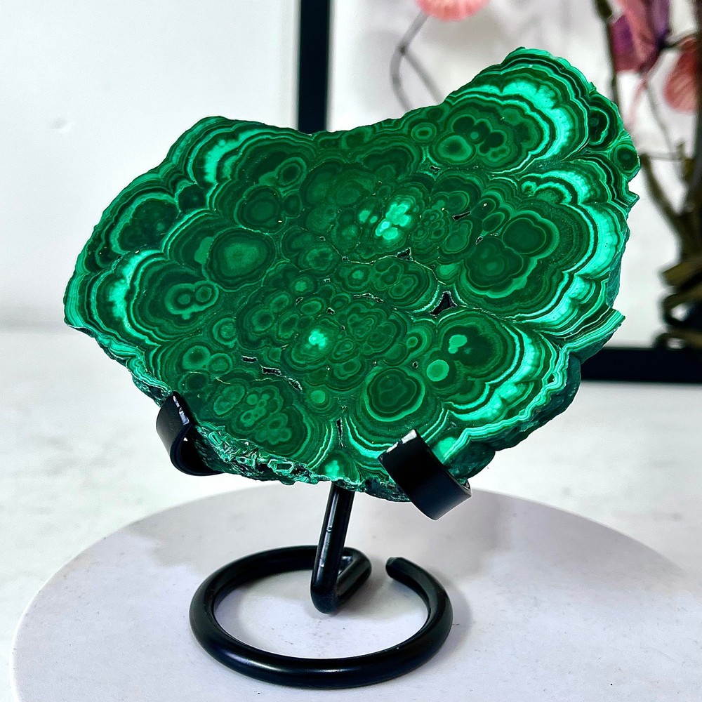 339G Green Malachite Coarse Mineral Sample