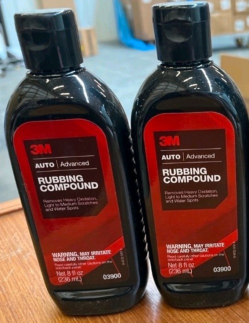 3M Auto/Advanced Rubbing Compound 8 fl. oz. Bottle