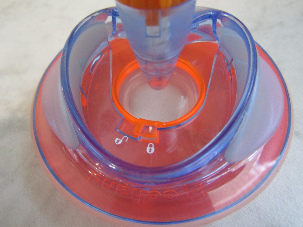 FISKARS Ultra ShapeXpress Die Cut Shape Cutter Tool