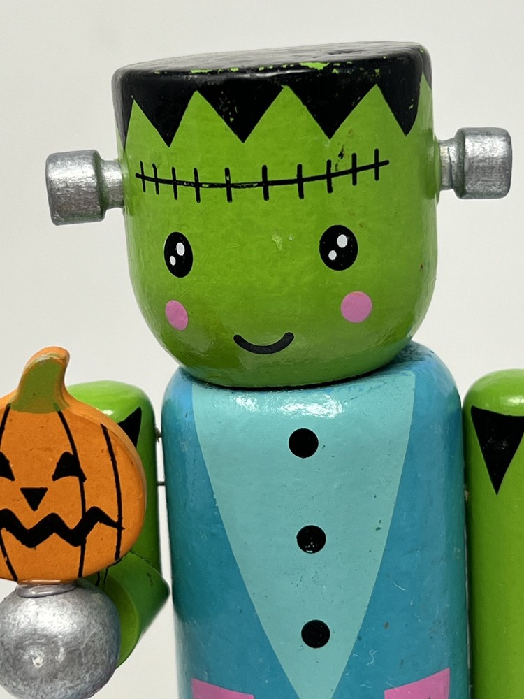 Frankenstein Blue Pink Nutcracker Halloween Prop Decoration Figure