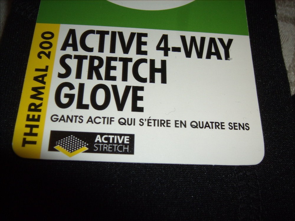 2 Pair Bula Vega Active 4-Way Stretch Glove with Touch Tech Size Small NEW