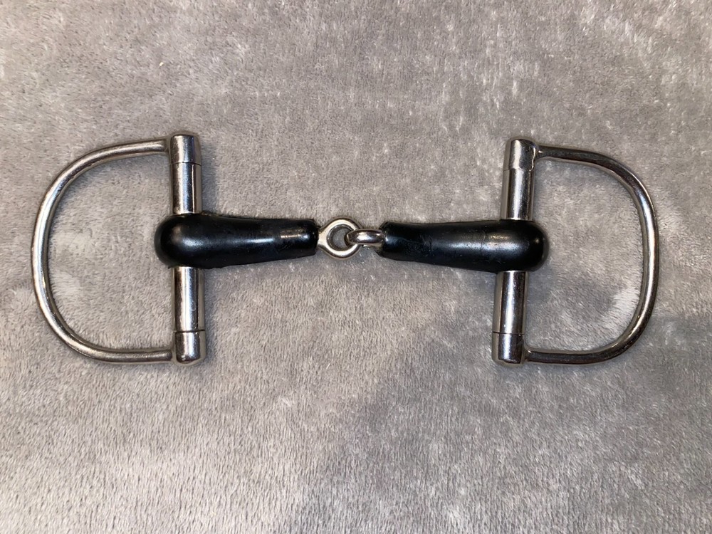 4 3/4'' BLACK RUBBER SNAFFLE ENGLISH DEE BIT