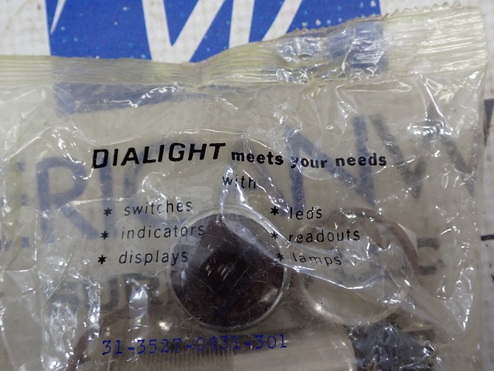 Dialight 31-3527-0431-301 Light Indicator Red