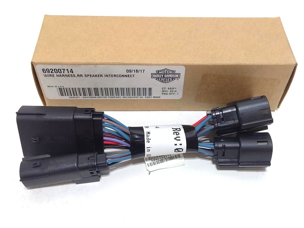 NOS Genuine Harley Rear Speaker Interconnect Harness 69200714