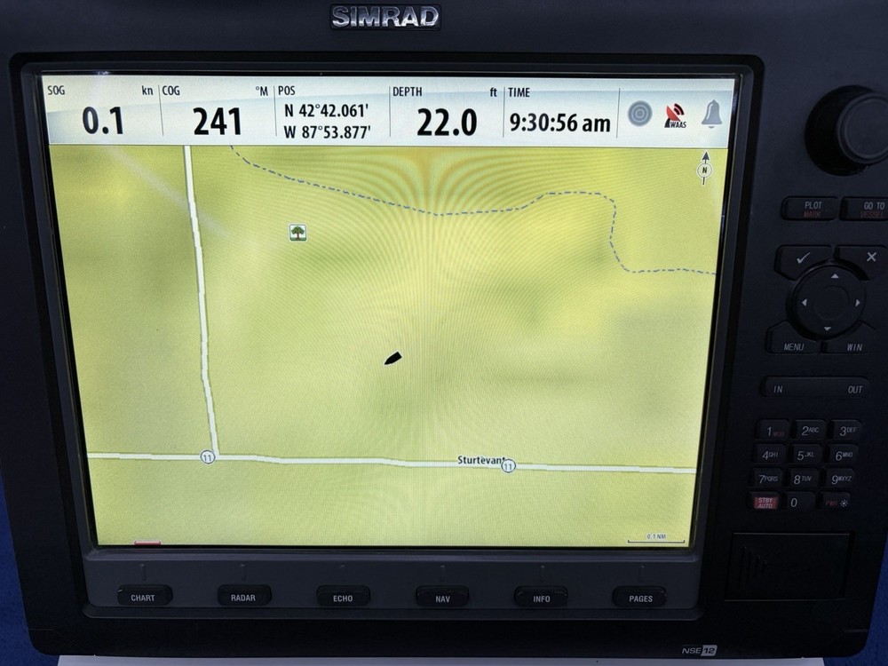 Simrad NSE 12 GPS Chartplotter Multifunction Display W/ Cover - See Description