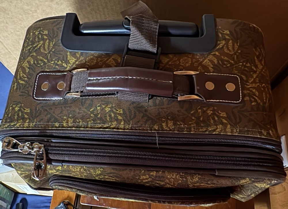 - Panama Jack Suitcase / Airline Carryon