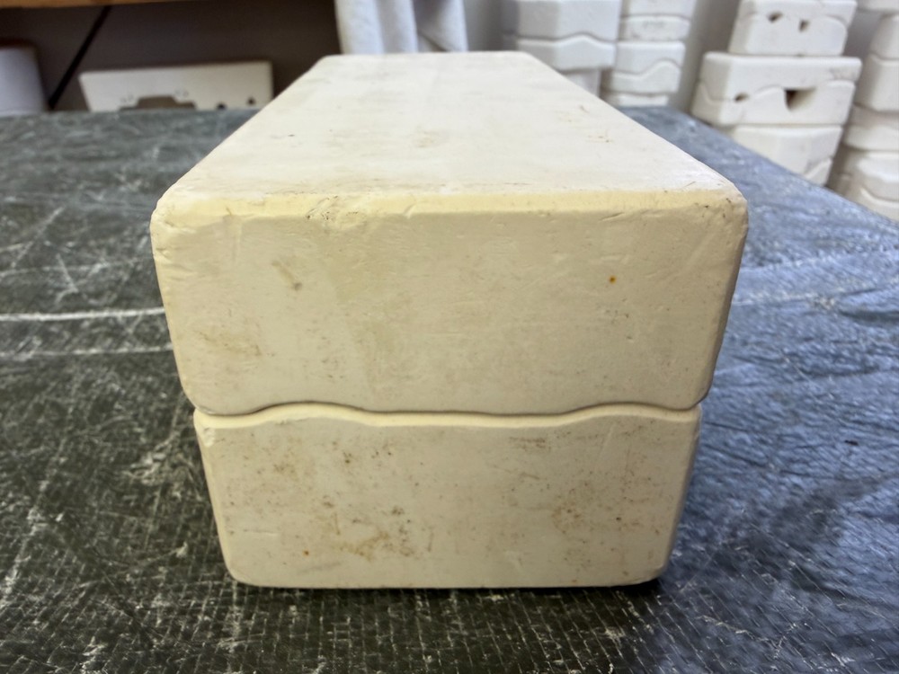 VINTAGE ALBERTA CERAMIC MOLD #643 BOAT TRAIN