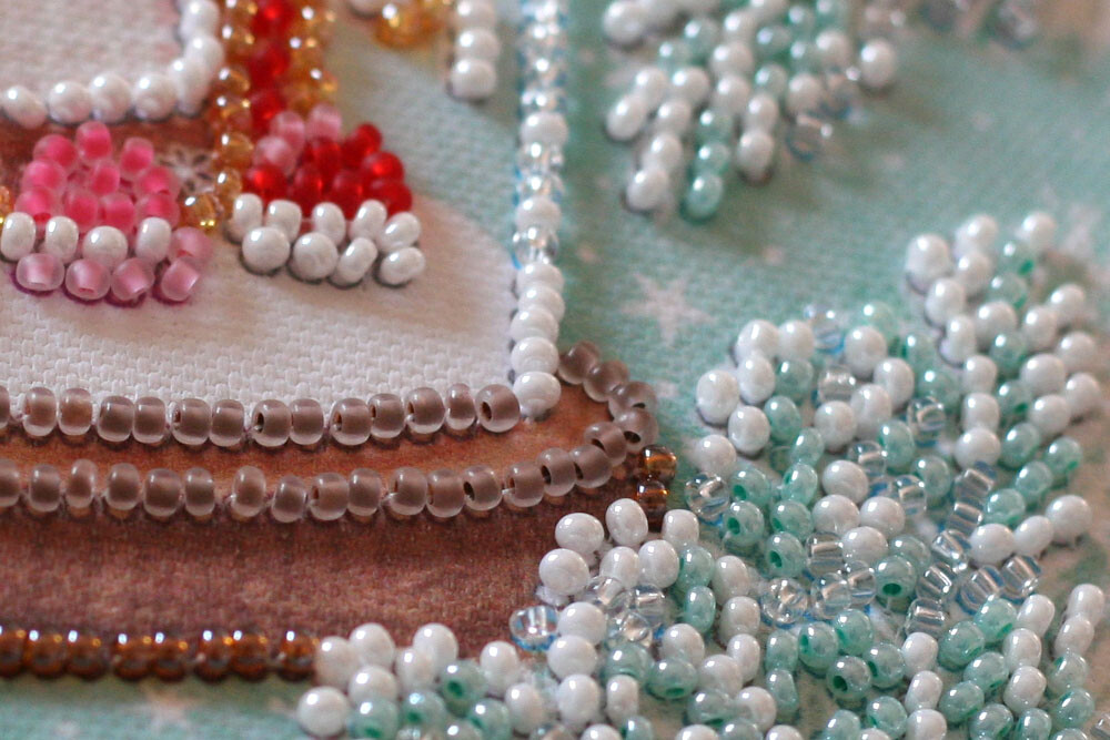 DIY Bead Embroidery Kit Cheerful House Beaded stitching needlepoint beadwork