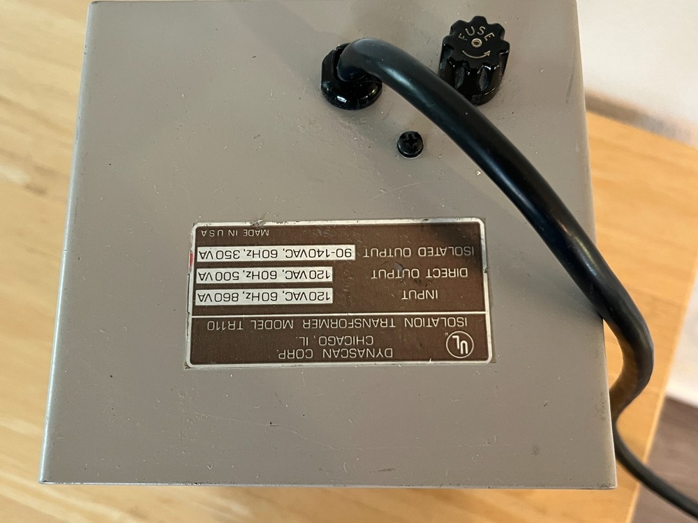 B&K Adjustble AC Supply