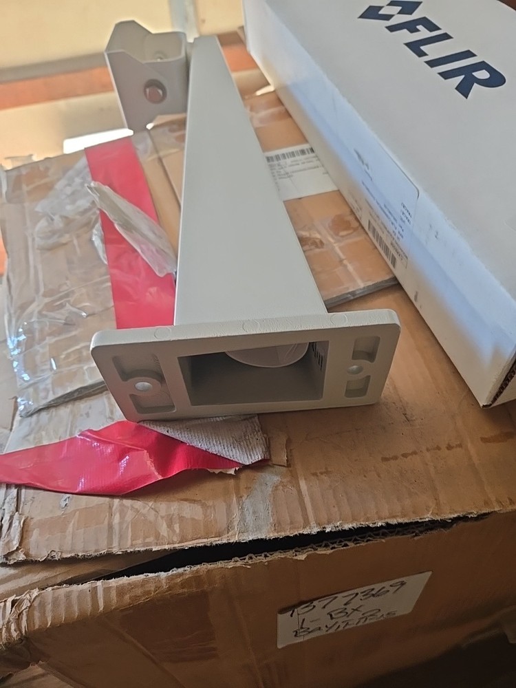 FLIR Camera Mount 500-0462-00