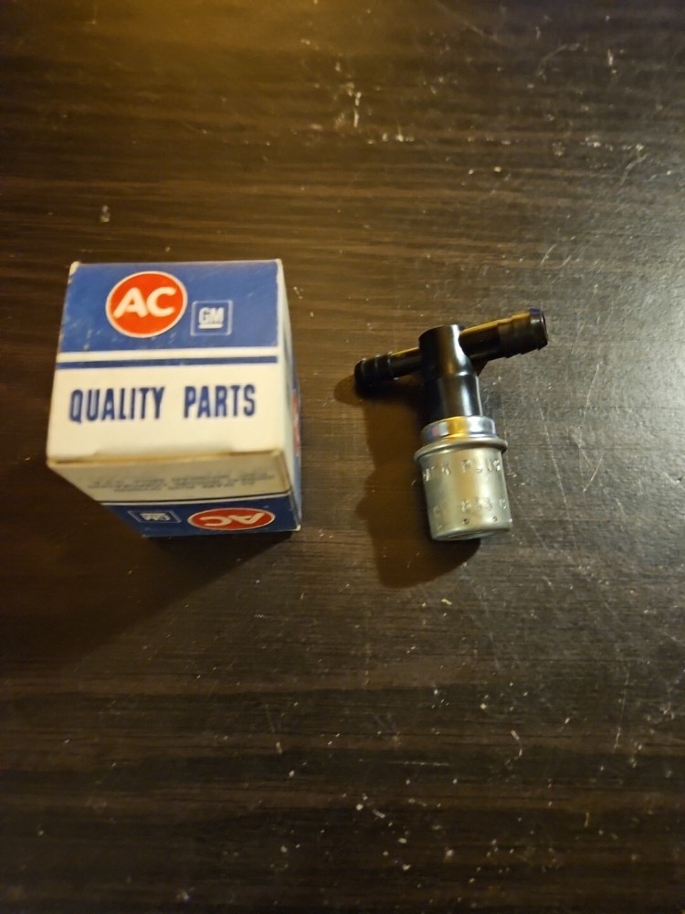 NOS AC DELCO CV853C PCV VALVE 25040026