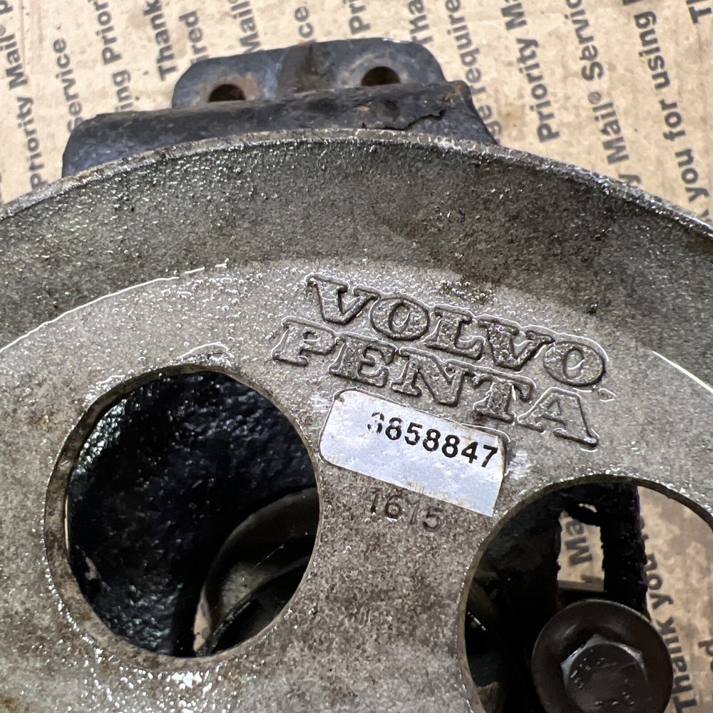 Volvo penta raw water pump