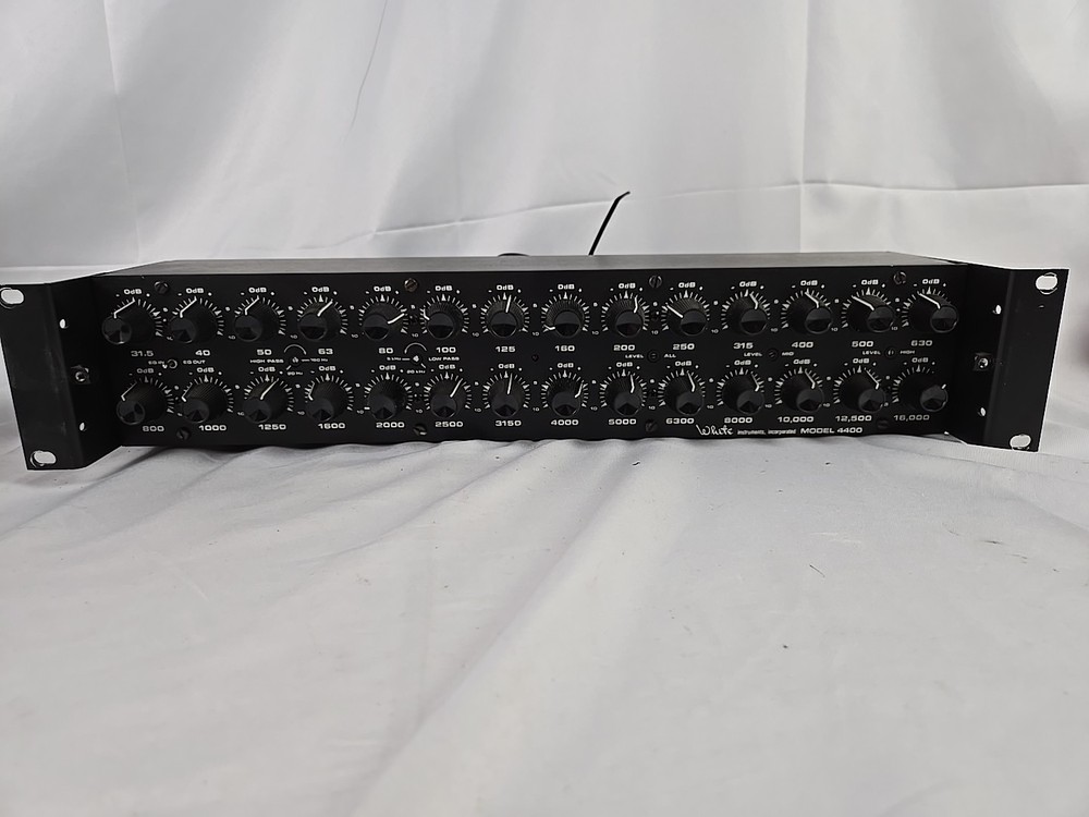 White Instruments Model 4400 Rack Mount Graphic Equalizer