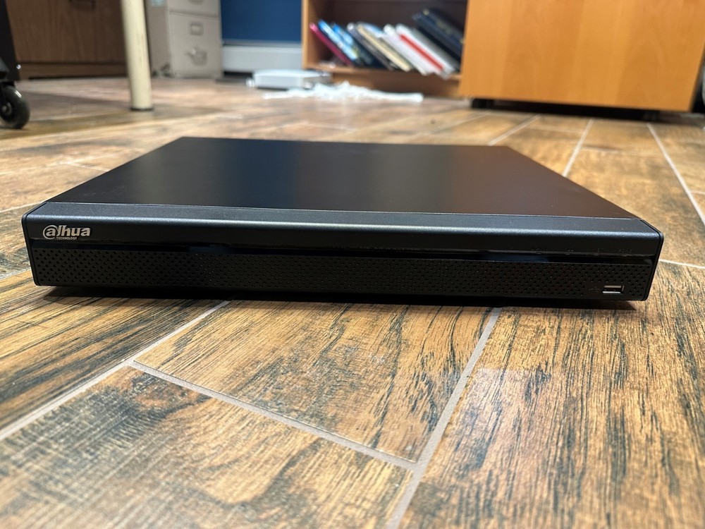 N52B2P4 Network video Recorder NVR Tested Working