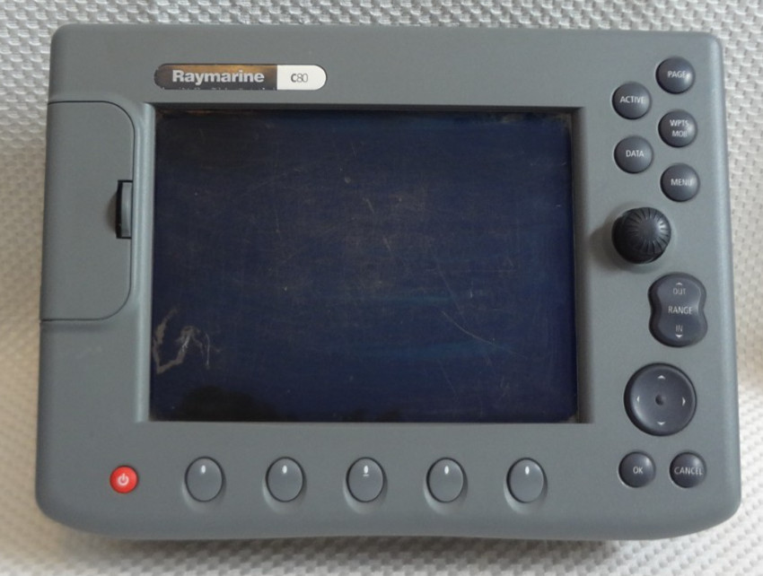 RAYMARINE C80 E02020 GPS CHART PLOTTER FISHFINDER RADAR MFD DISPLAY UNIT