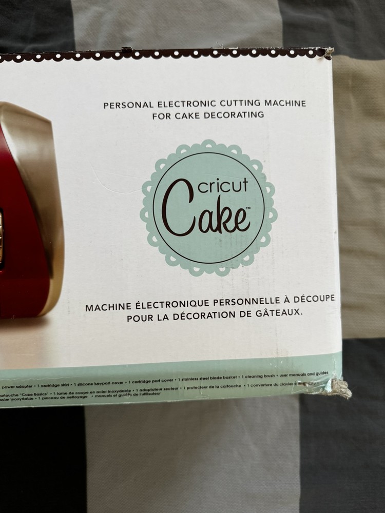 Cricket Cake Machine W/ Box