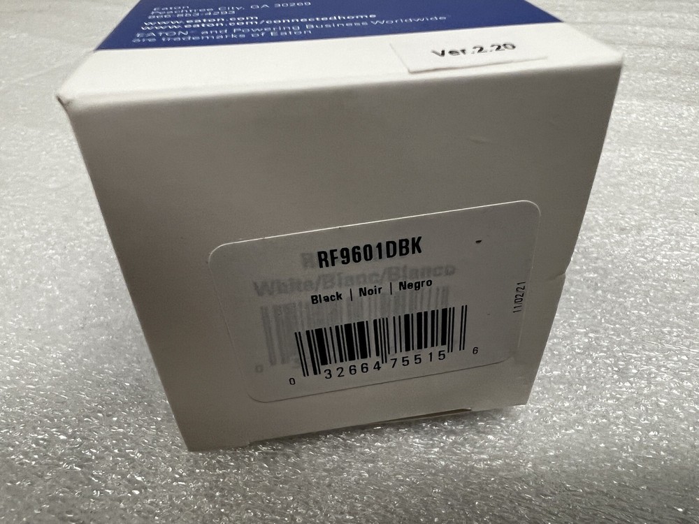 Eaton RF9601DBK Eaton Z-Wave plus decorator switch