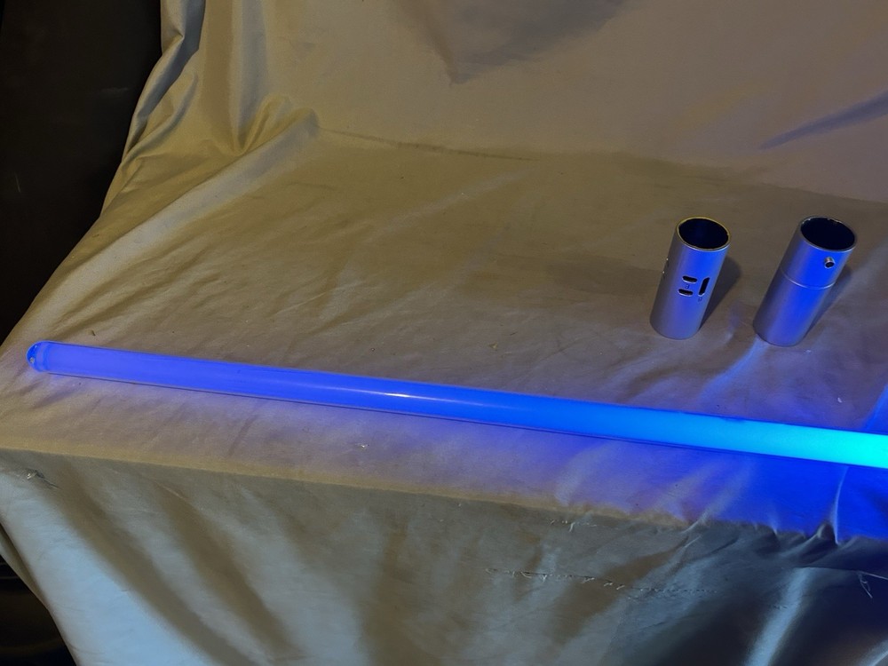 Master Replicas Lightsaber Construction Saber And Extra Attachments.