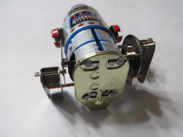 Vintage Robot-7 walking toy