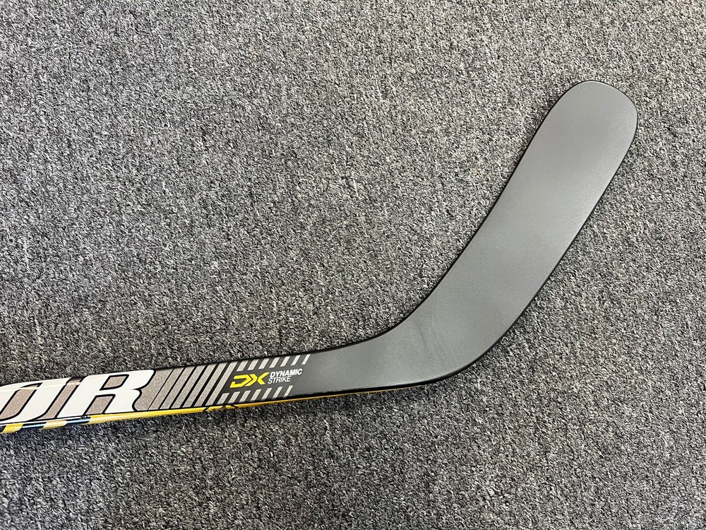 Alpha DX5 Intermediate Composite Hockey Stick 55 Flex