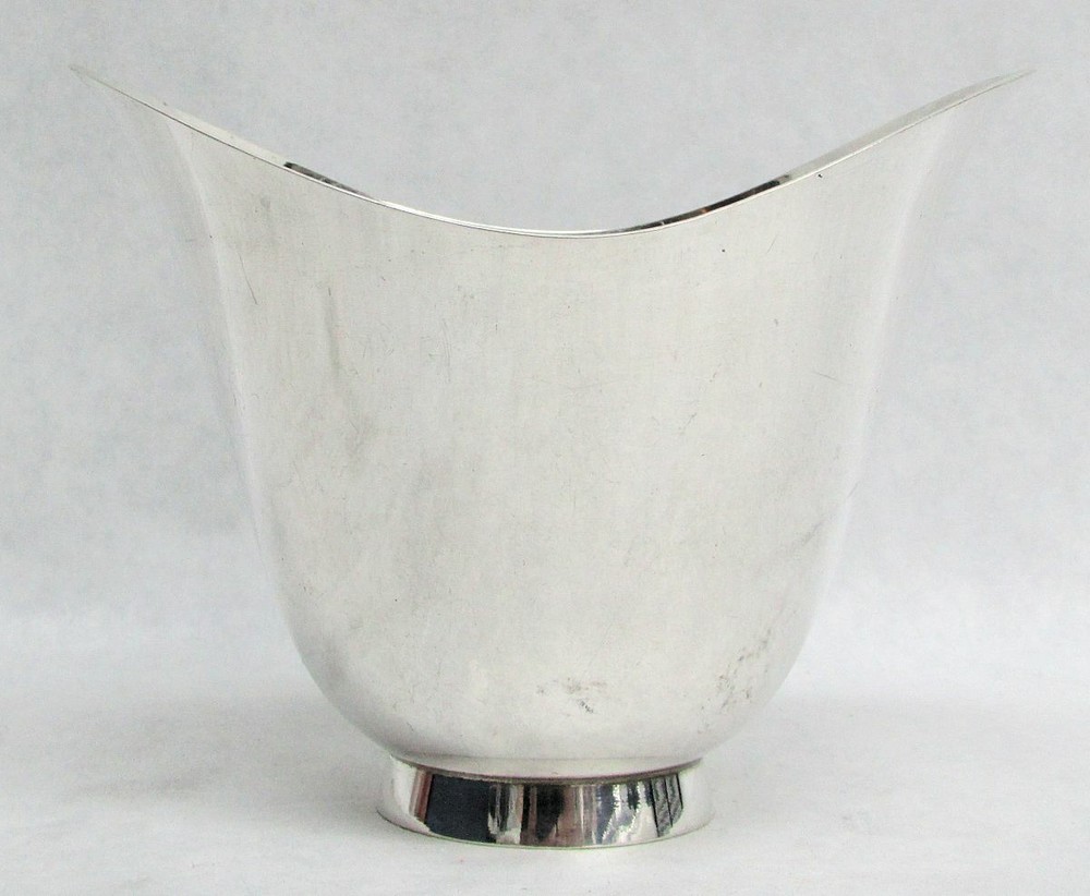MID-CENTURY TIFFANY & CO STERLING SILVER FLARED 3 1/2" BOWL