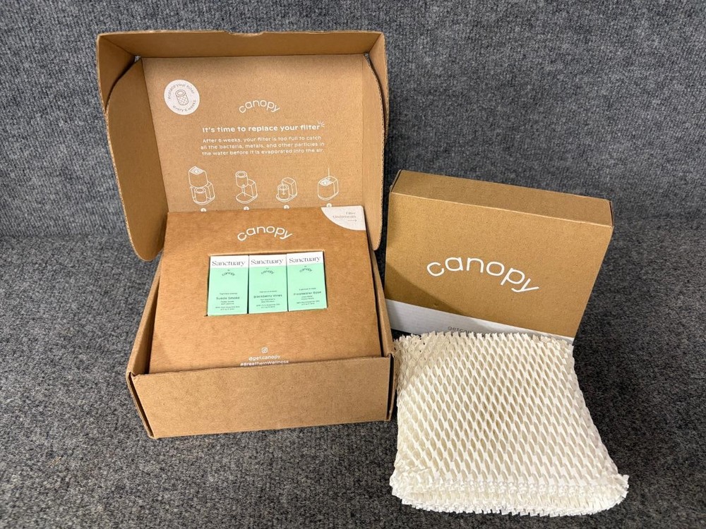 Canopy 1.0 Bedside Humidifer Replacement Filter and 3 Essential Oils