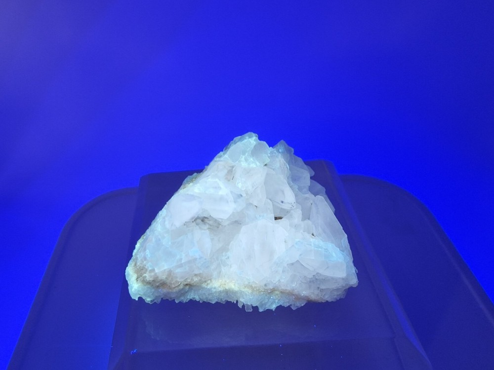 Colemanite Crystals From Kestelec , Turkey