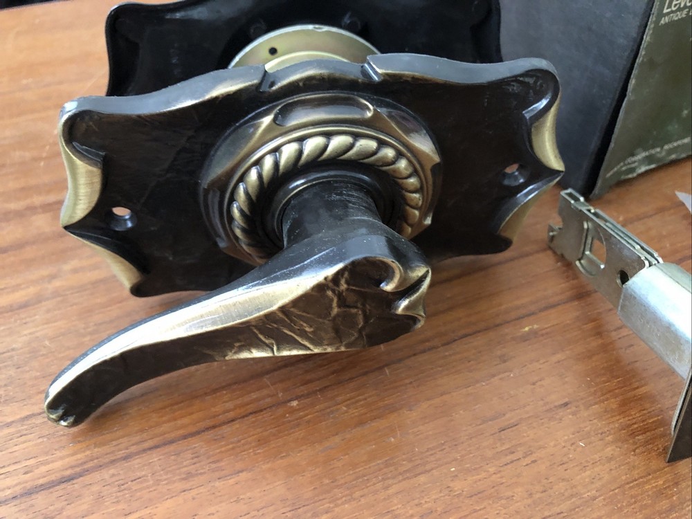 Amerock Mint Condition Doorknob Passage Set.